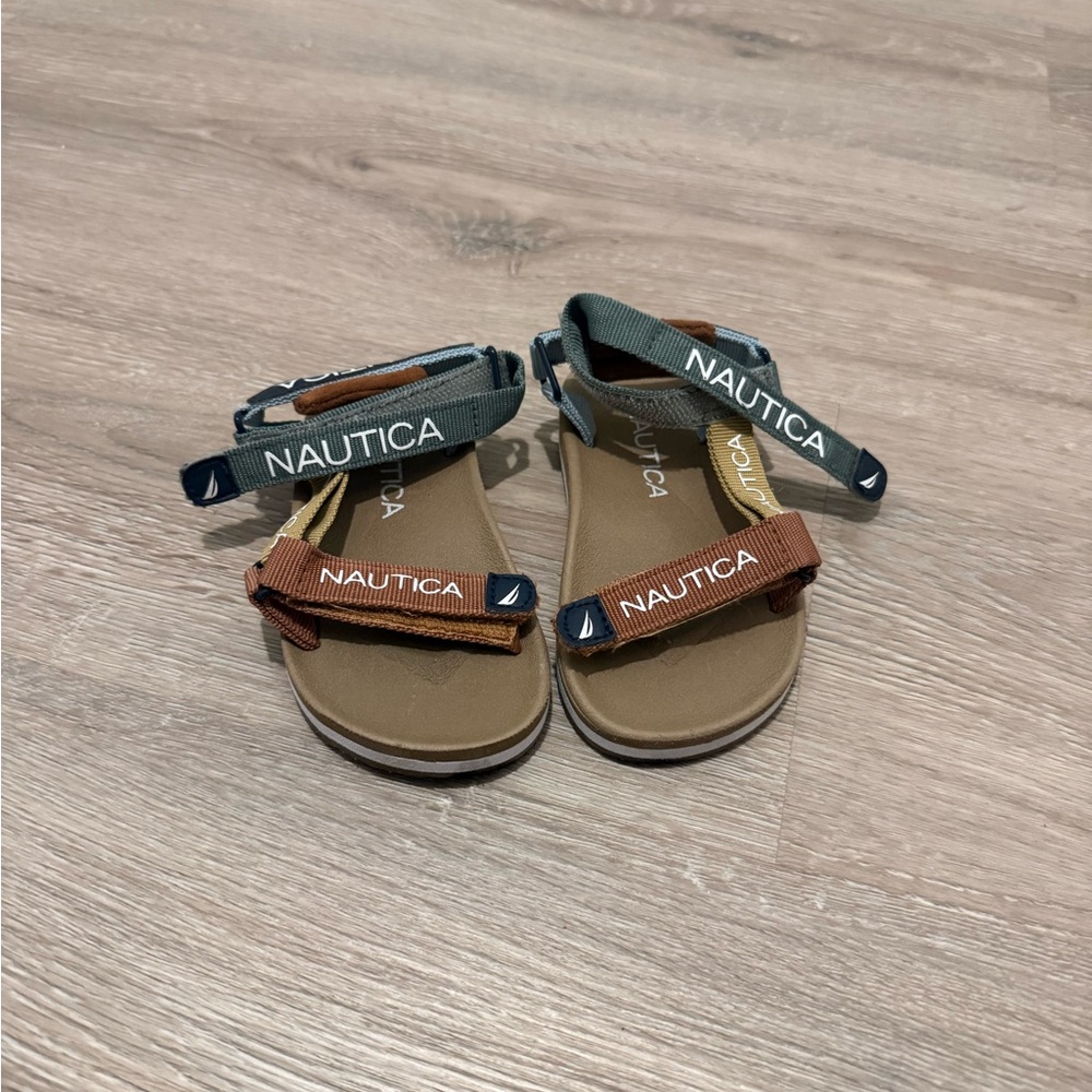 Nautica Kids Brown and Green Hook-and-Loop Sport Sandals